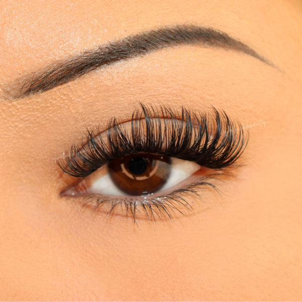 Pestañas Hechiceras | Racimos de pestañas de bricolaje